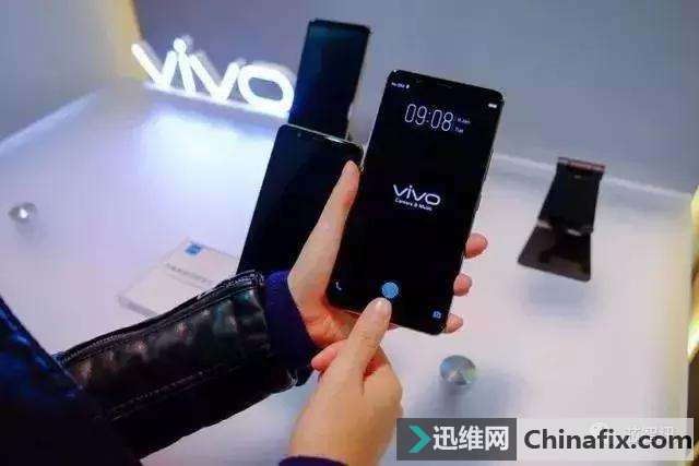 vivo屏下指纹黑科技揭秘：与3D面部识别之争，最终将鹿死谁手？