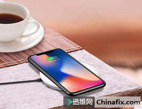 iPhone无线充电技术成鸡肋 苹果如何改变行业