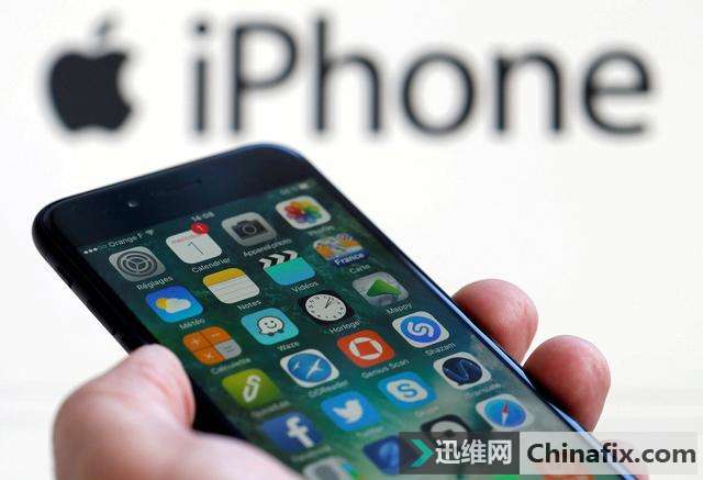 iPhone手机关掉这三个功能　手机电池续航时间大大延长！