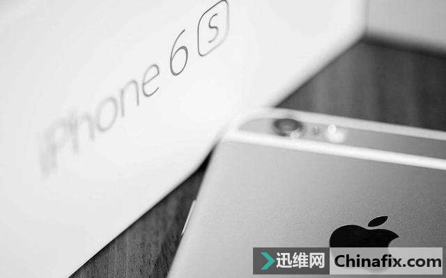 苹果再爆“限制门”？iPhone 8/X充电80%充不进去