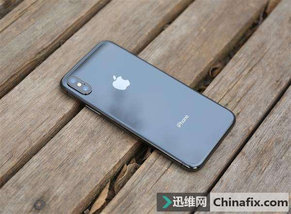 你遇到了吗？用户吐槽升苹果iOS 11.4后手机耗电快