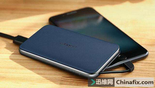 为什么手机屏幕最好朝下放？不只是隐私问题
