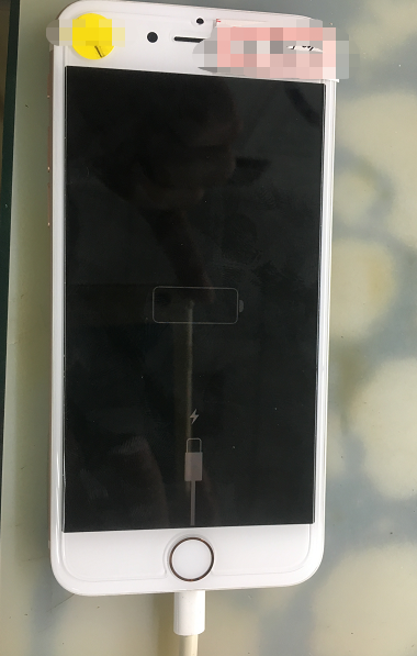 iPhone８手机不充电如何维修？