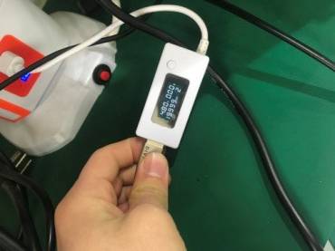 iPhone 6Plus手机不充电如何维修？