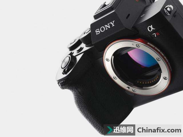 6100万像素传感器加持，索尼推出A7R4全画幅微单