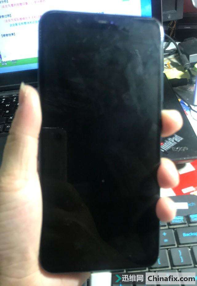 有了鑫智造，国产机都很好修！小米8进水不显示，一坨锡完美亮机