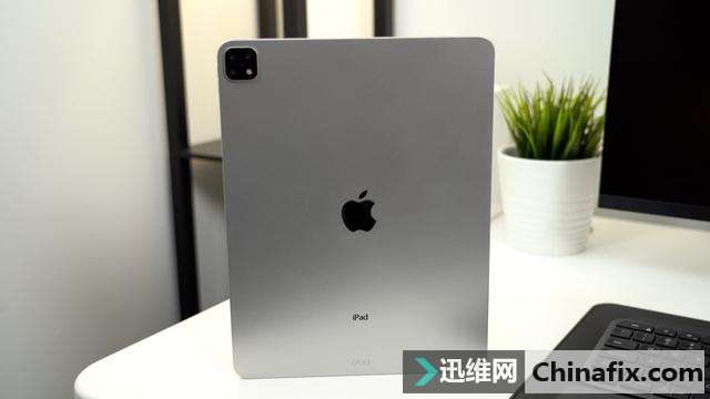 2019新款iPad Pro长这样？外媒机模上手