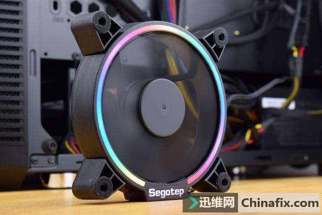 没控制器照样RGB，鑫谷光致12cm风扇简单体验