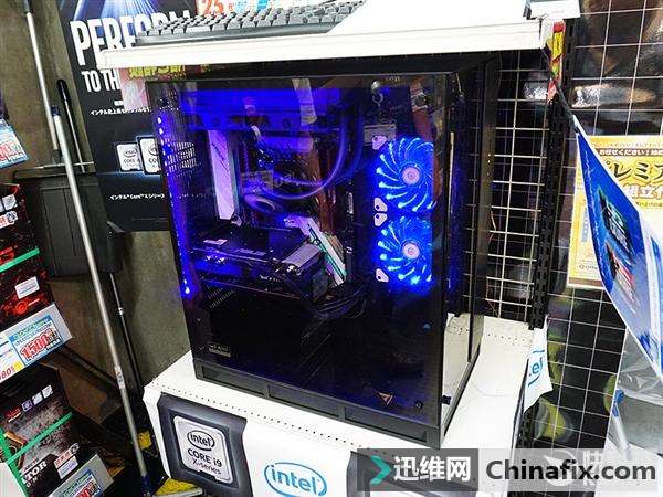 岛国打造四SSD阵列：10GB/s的速度你体验过没？