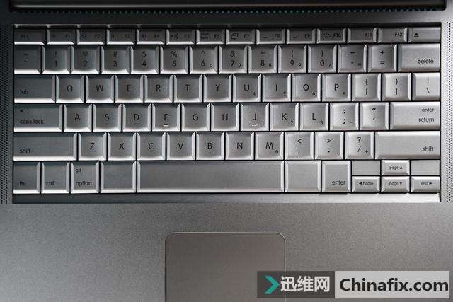 机械键盘受热捧是因为能满足用户追求个性的心态！