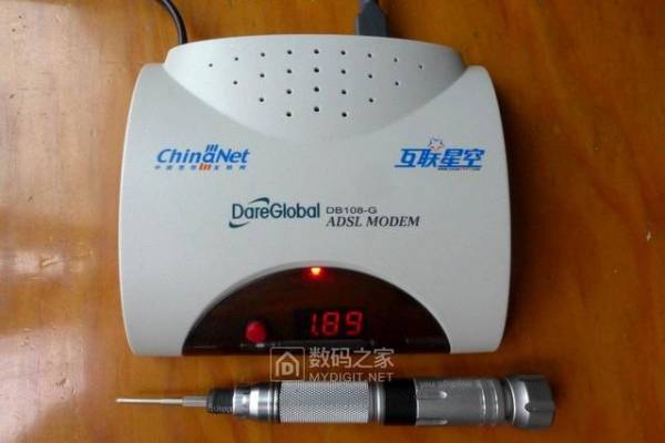 DIY制作——手机/平板充电转灯后交流断电的充电器