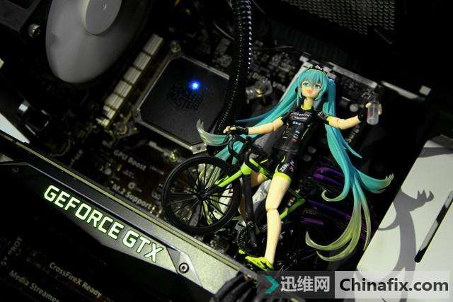 真能暴降30℃？处理器开盖换液金暴力测验