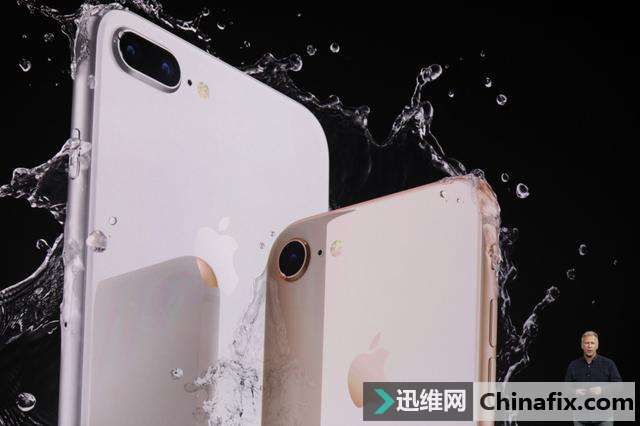 iPhone新手机支持快充技术，你还得再买个5W充电器