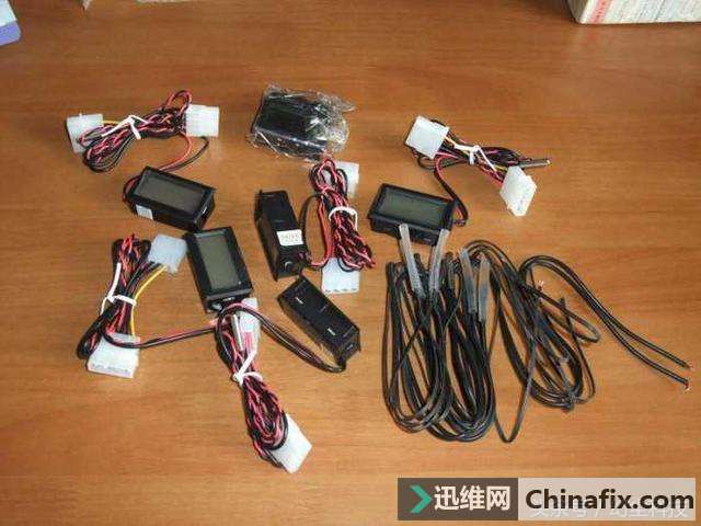 给机箱增加测温功能，让硬件温度一目了然