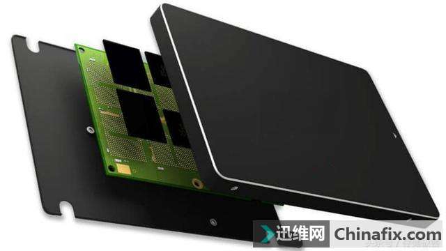 固态硬盘为什么不用透明塑料外壳？