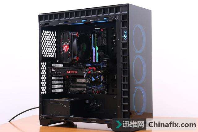 爱国者月光宝盒 RGB 机箱装机赏析
