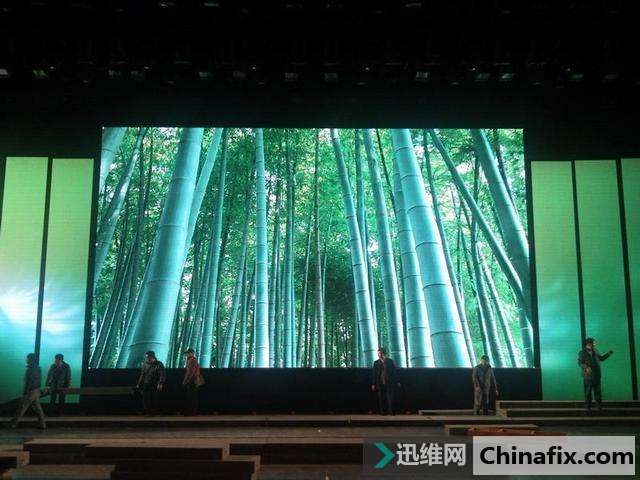 人脸识别技术与LED显示屏更搭 AI让企业乘风而起