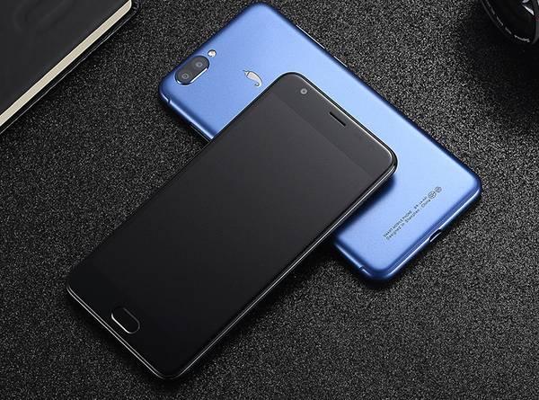 金属+指纹，小辣椒百元机还能有什么？