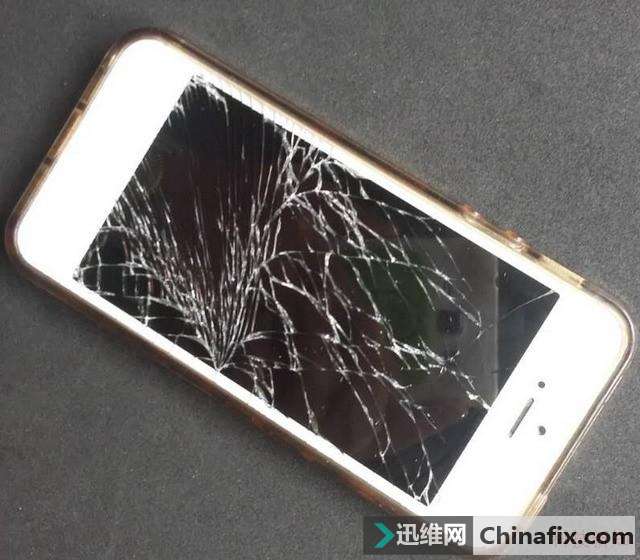 手机过保，屏幕坏了如何维修？自己买配件动手修复