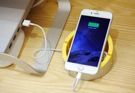 不一样的手机充电方式都有哪些危害？