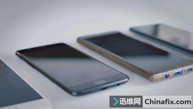 华为mate10电池续航测评比拼惨败