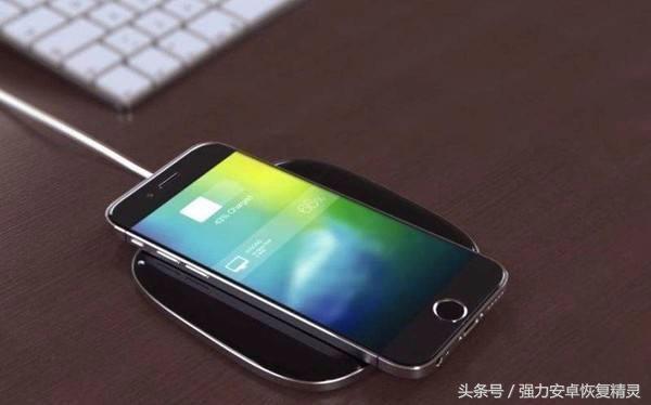 你的iPhone手机不光发热而且耗电还很快？你肯定遇到这个问题了