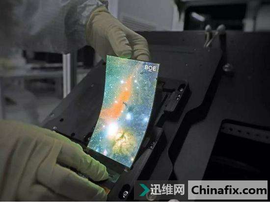 OLED显示屏成智能机竞争新焦点