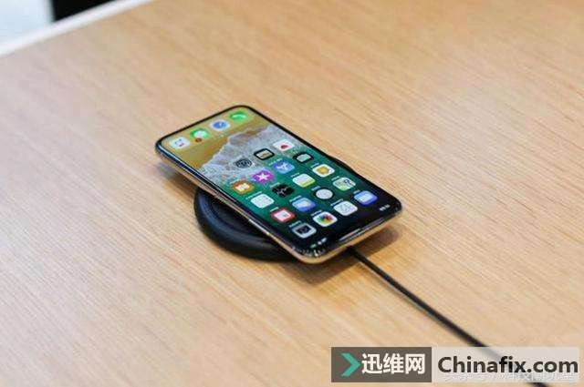 iPhone X入手后，你会考虑这些手机配件吗