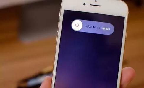 若是iPhone电源键不能用，你会怎样关机？