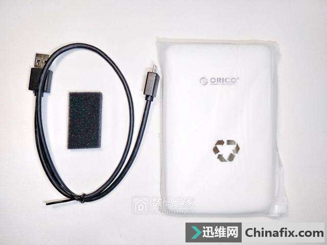 奥瑞科USB3.0硬盘盒拆解