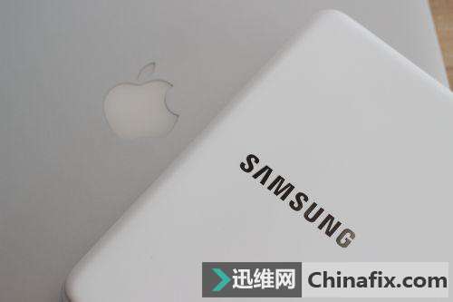 三星星曜笔记本对比MacBook Air