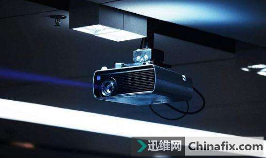 影响投影机灯泡使用寿命的四大因素