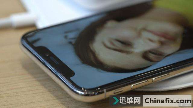 苹果驳斥面容ID缩水这件事，但如果两边都没错呢？