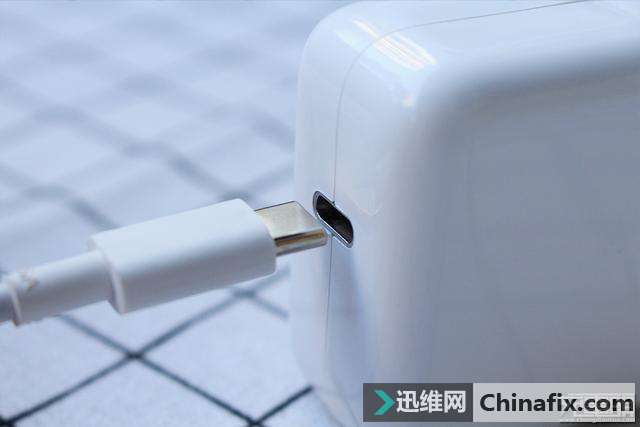 苹果新款USB PD充电器疑似曝光！