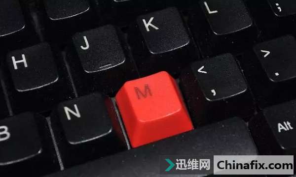 键盘油腻怎么清洗 几招轻松解决键盘油腻问题