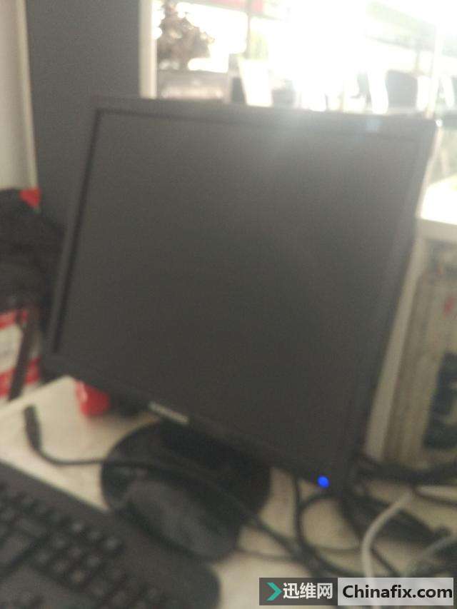 显示器显示无信号检修思路