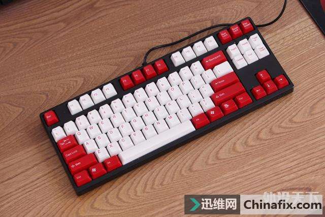 如何给机械键盘换线