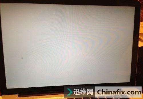 苹果电脑白屏如何维修？苹果笔记本白屏无法正常启动的怎么修理