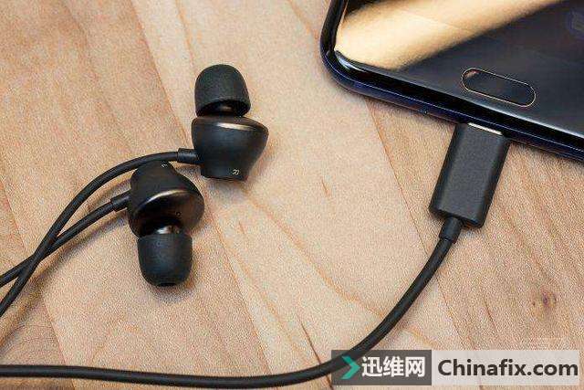 USB Type-C为什么能取代 3.5mm音频插槽？有什么优势呢？