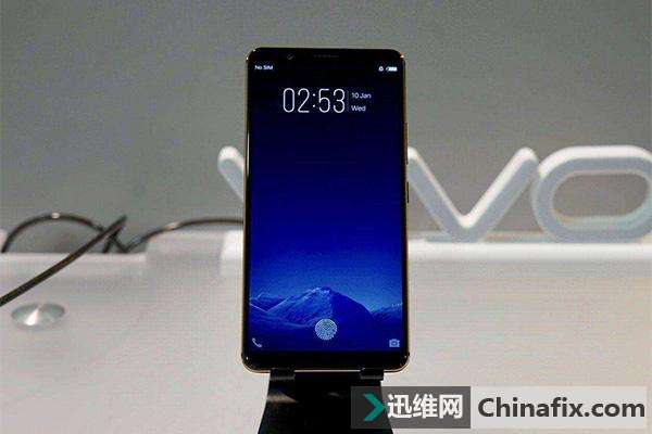 屏下指纹手机真不能贴膜？强迫症患者尤其要注意