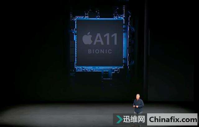 苹果正开发Mac定制芯片 2020年抛弃英特尔