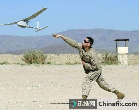 解放军排斥四轴飞行器独爱手抛式无人机，原因都在这儿！