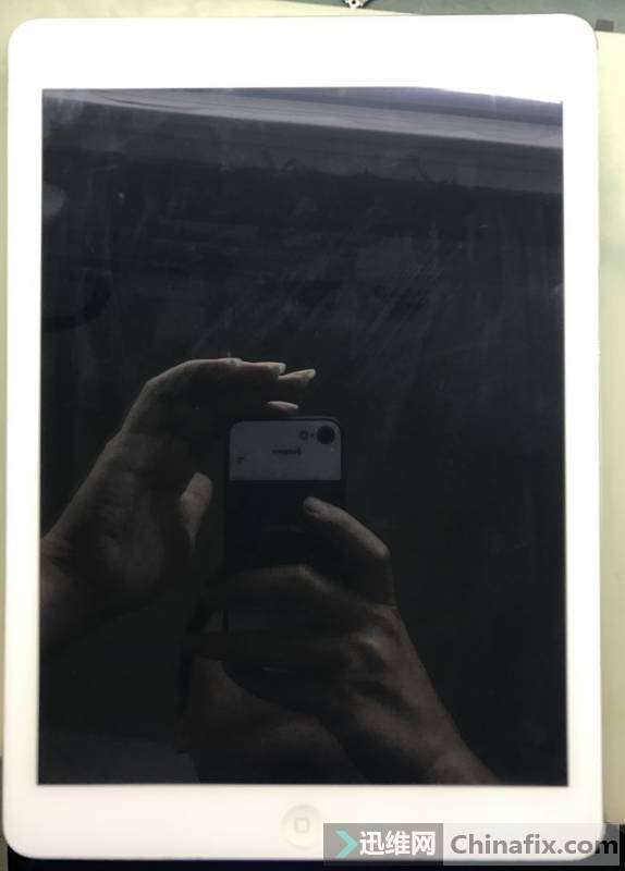 iPad Air亮屏平板发烫如何维修？