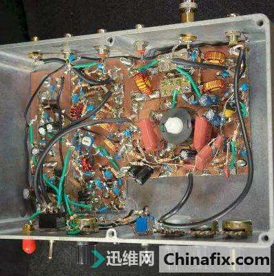 小制作 · 不复杂但精美：一片闪烁的555