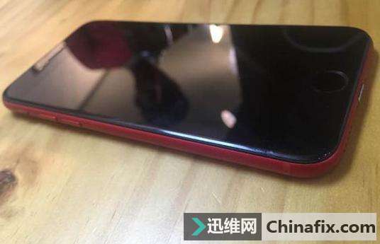 买iPhone7 128GB红色回来发现是iPhone6s扩容机！