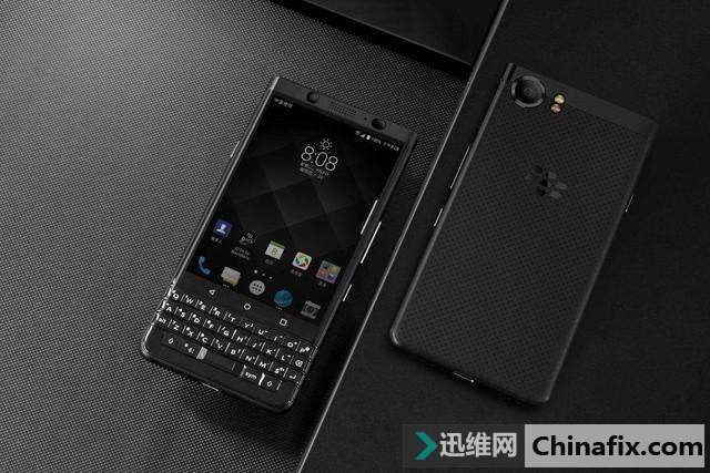 黑莓手机10月发布新品 这次不玩全键盘了