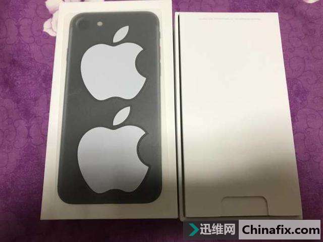 你知道iPhone贴纸是干啥用的？