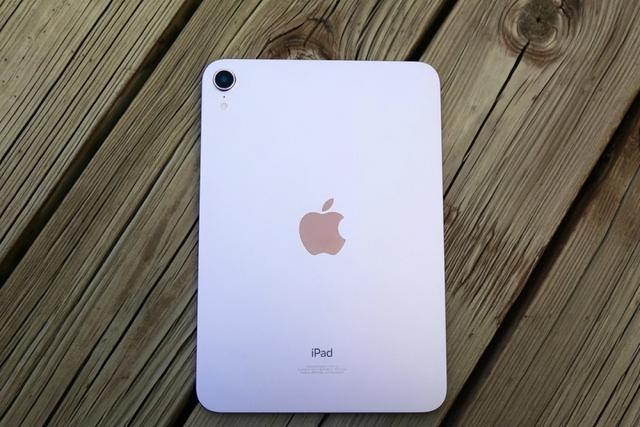 ipad黑屏打不开但是有声音（ipad黑屏了但是有声音如何维修）