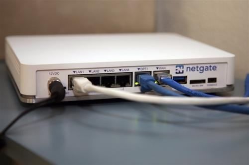 路由器怎么摆(怎么摆放路由器最好)