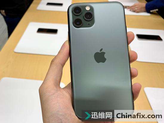 iPhone 11系列信号出问题：用户频遇弹窗 信号跳格不稳定